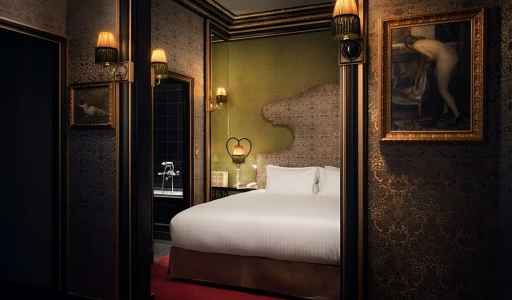 巴黎奢华酒店如何重塑顶级专属礼宾服务？